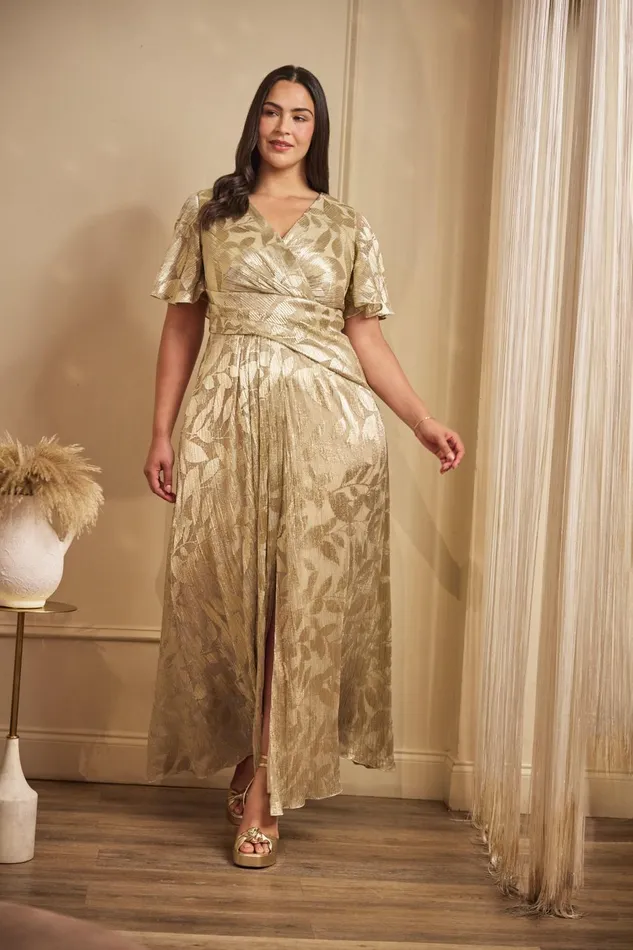 Adrianna Papell Formal Dresses Plus Size Foil Leaf Short Sleeve Gown With Draped Details In Champagne Gold 8211 Women
