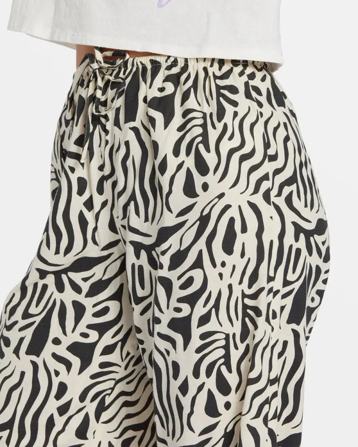 Billabong Jeans and Pants La Cala Printed Flared Pants Black Sands 8211 Women