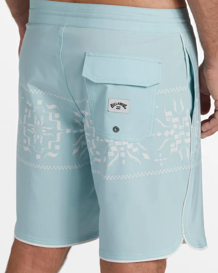 Billabong Lo Tide Boardshorts 73 Lo Tide 18034 Boardshorts Sea Fog 8211 Men