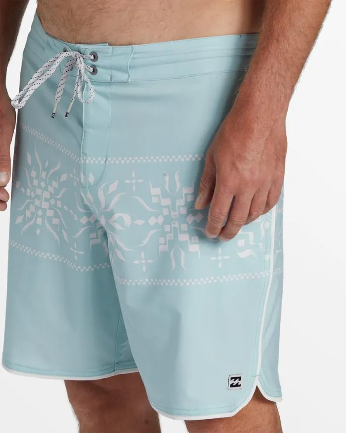 Billabong Lo Tide Boardshorts 73 Lo Tide 18034 Boardshorts Sea Fog 8211 Men