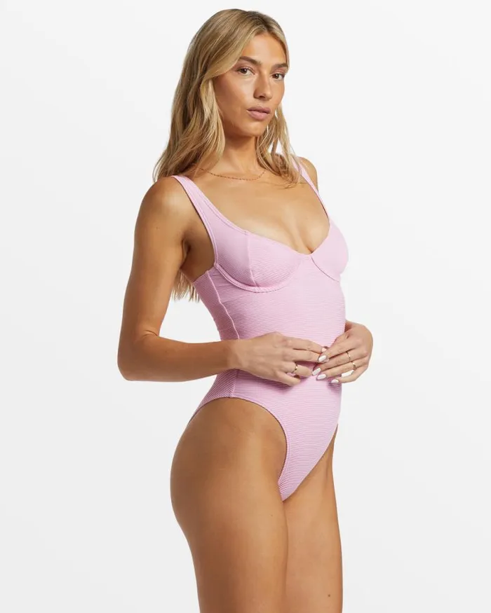 Billabong One Pieces Tanlines Emma Underwire OnePiece Swimsuit Pink Dream 8211 Women Billabong One Pieces Tanlines Emma Underwire OnePiece Swimsuit Pink Dream 8211 Women