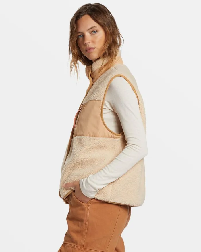 Billabong Sweatshirts and Fleece Hike Up Sherpa Vest Oat 8211 Women Billabong Sweatshirts and Fleece Hike Up Sherpa Vest Oat 8211 Women