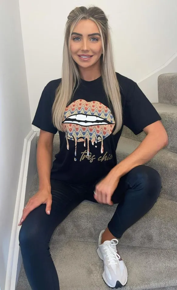 Black 039Tres Chic039 Lips Graphic TShirt Women Missfiga Tops