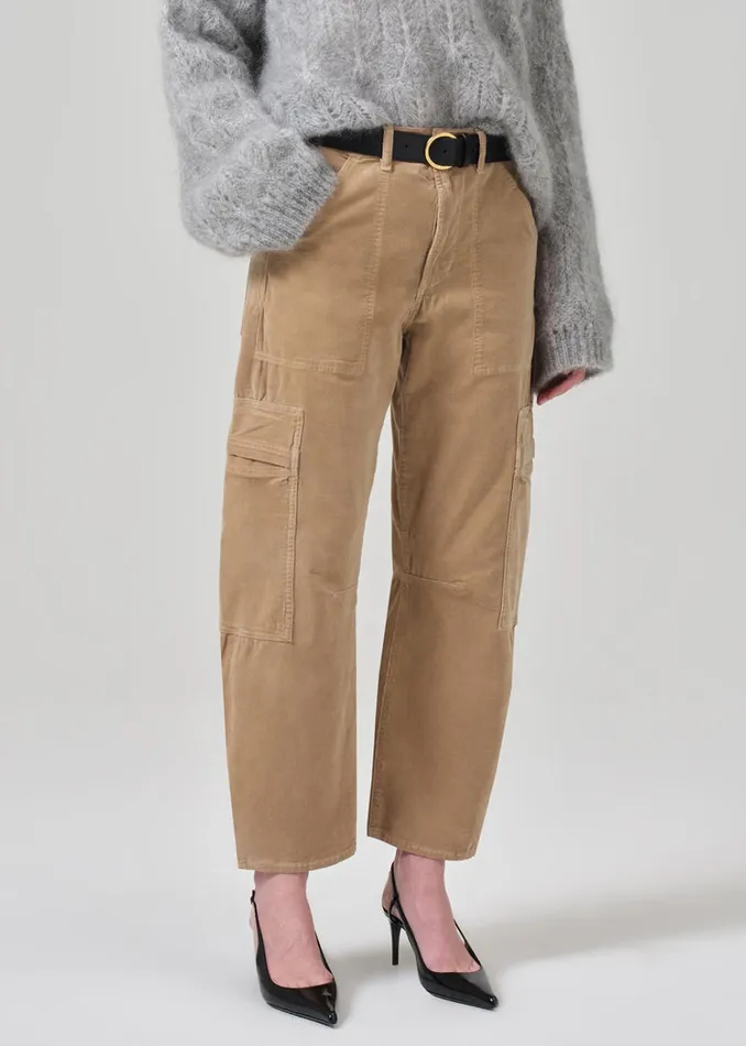 Citizens Of Humanity Marcelle Low Slung Easy Cargo Corduroy In Champagne Women Pants