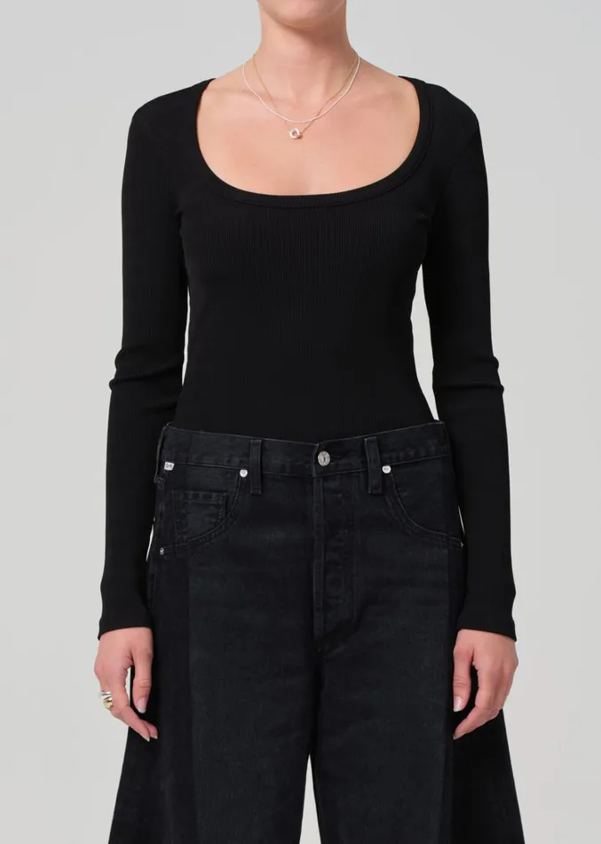 Citizens Of Humanity Rumi Scoop Neck In Black Women Tops