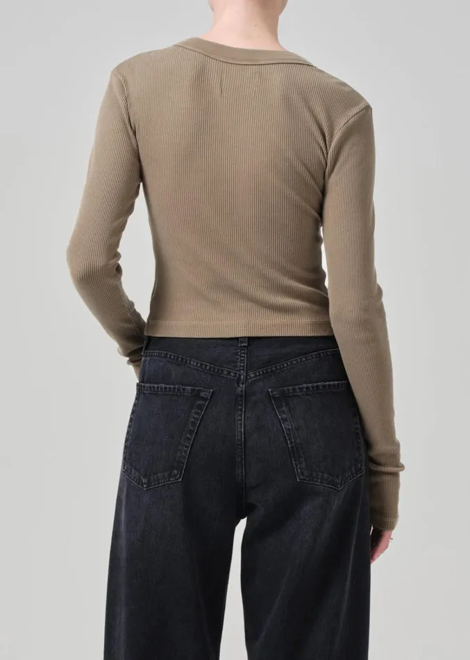 Citizens Of Humanity Varra Henley In Ambra Women Tops