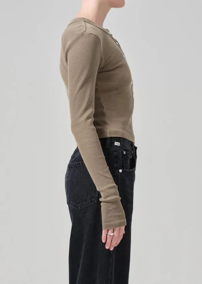 Citizens Of Humanity Varra Henley In Ambra Women Tops