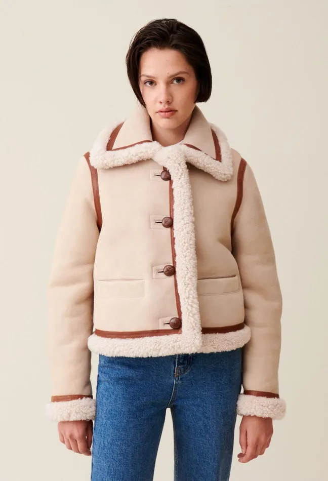 Claudie Pierlot Beige Shearling Jacket Nougat Women Coats Claudie Pierlot Beige Shearling Jacket Nougat Women Coats