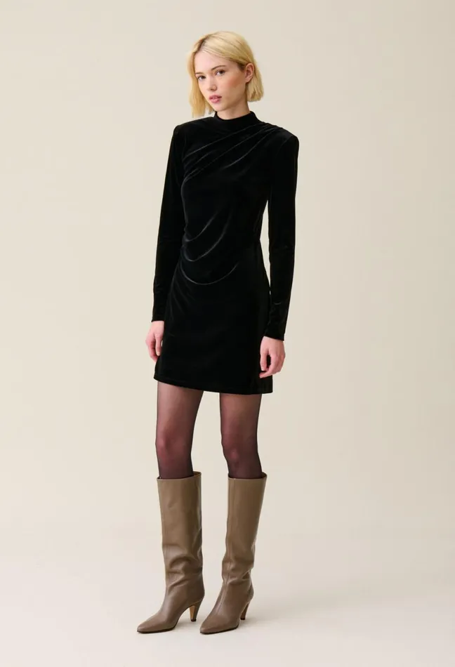 Claudie Pierlot Fitted Black Velvet Mini Dress Women Dresses Claudie Pierlot Fitted Black Velvet Mini Dress Women Dresses
