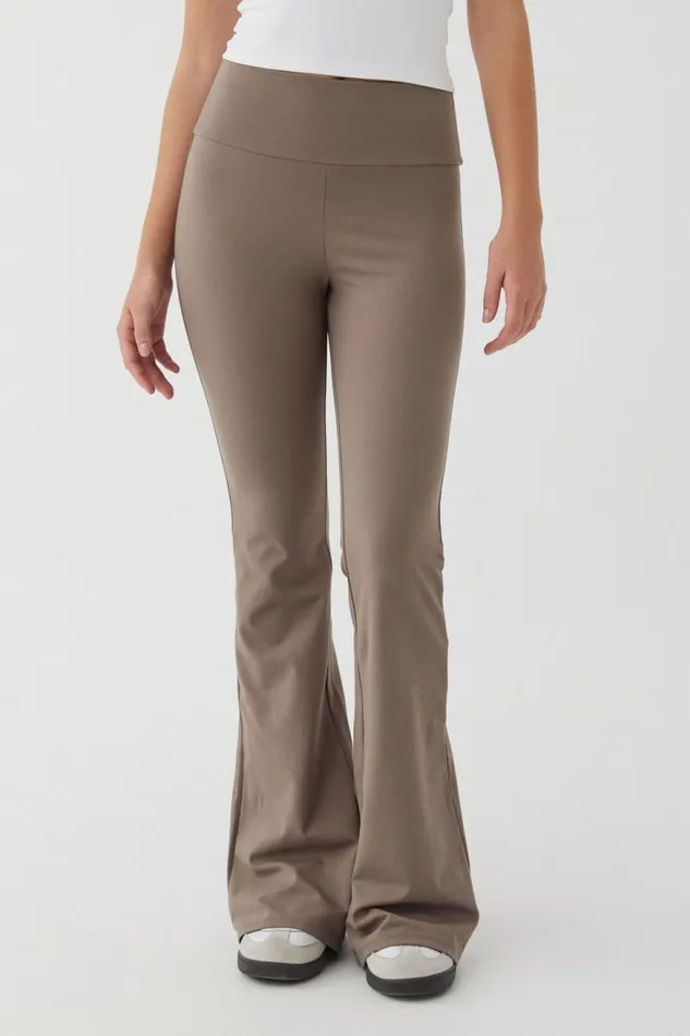 Clothing Supr Pants Active Flare Pant Creamy Mocha