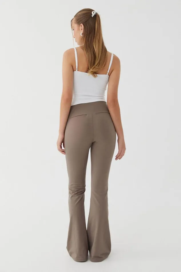 Clothing Supr Pants Active Flare Pant Creamy Mocha