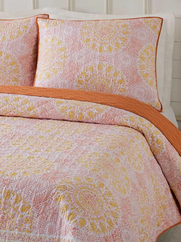 Comforters and Quilts Accessories Jessica Simpson Medallion 3Piece Quilt Set