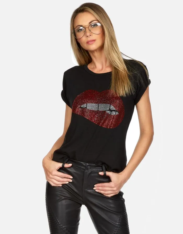 Edda Crystal Biting Lip Black Women039s Lauren Moshi Short Sleeve