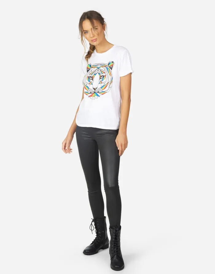 Edda Geo Tiger White Women039s Lauren Moshi Short Sleeve