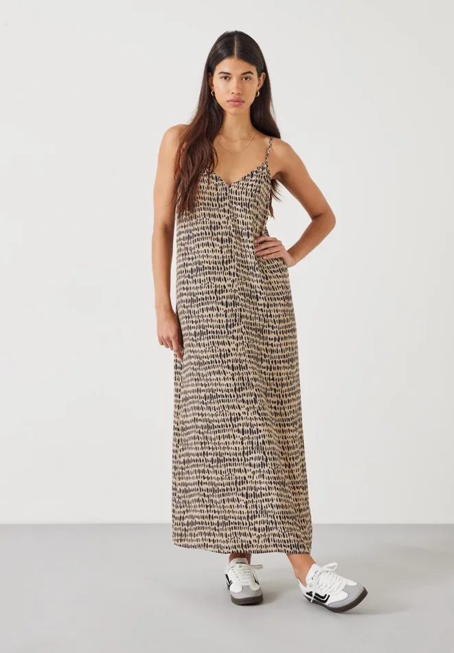 Hush Dresses Women Eloise Printed Maxi Slip Dress Contrast Mark Neutral