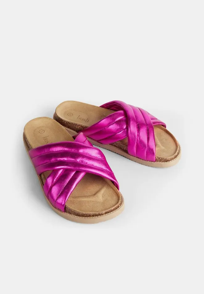 Hush Flats Women Pemba Leather Metallic Sandals Pink