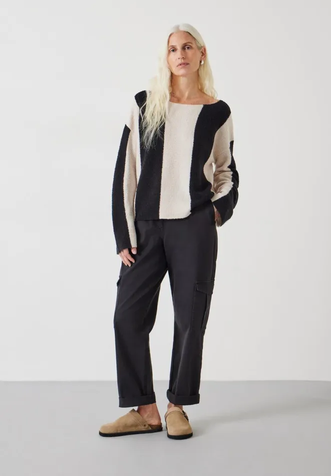 Hush Jumpers and Cardigans Women Everlee Striped Boat Neck Cotton Jumper Ecru Black Stripe Hush Jumpers and Cardigans Women Everlee Striped Boat Neck Cotton Jumper Ecru Black Stripe