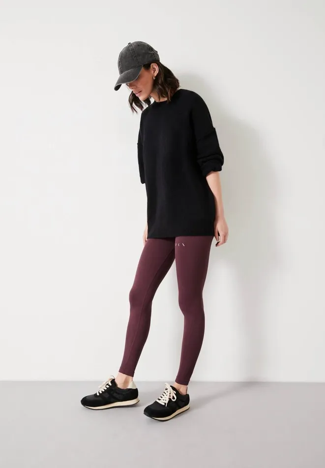 Hush Jumpers and Cardigans Women Maren Crew Neck Wool Blend Jumper Black Hush Jumpers and Cardigans Women Maren Crew Neck Wool Blend Jumper Black