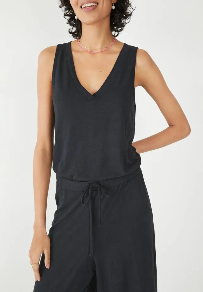 Hush Jumpsuits Women V Neck Sleeveless Jersey Jumpsuit Black Hush Jumpsuits Women V Neck Sleeveless Jersey Jumpsuit Black