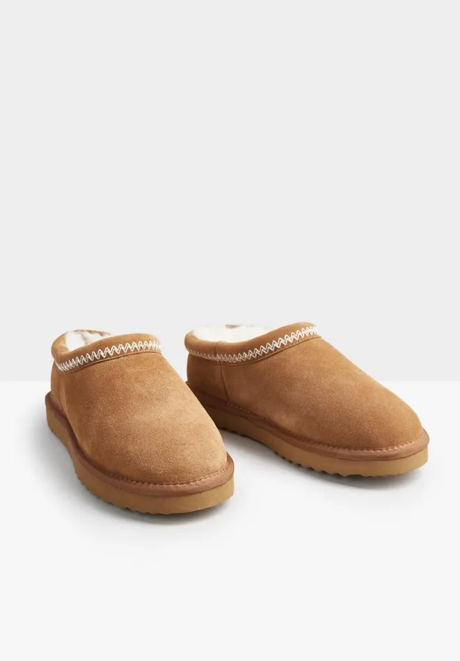 Hush Slippers Women Sheepskin Padded Collar Snug Slippers Chestnut