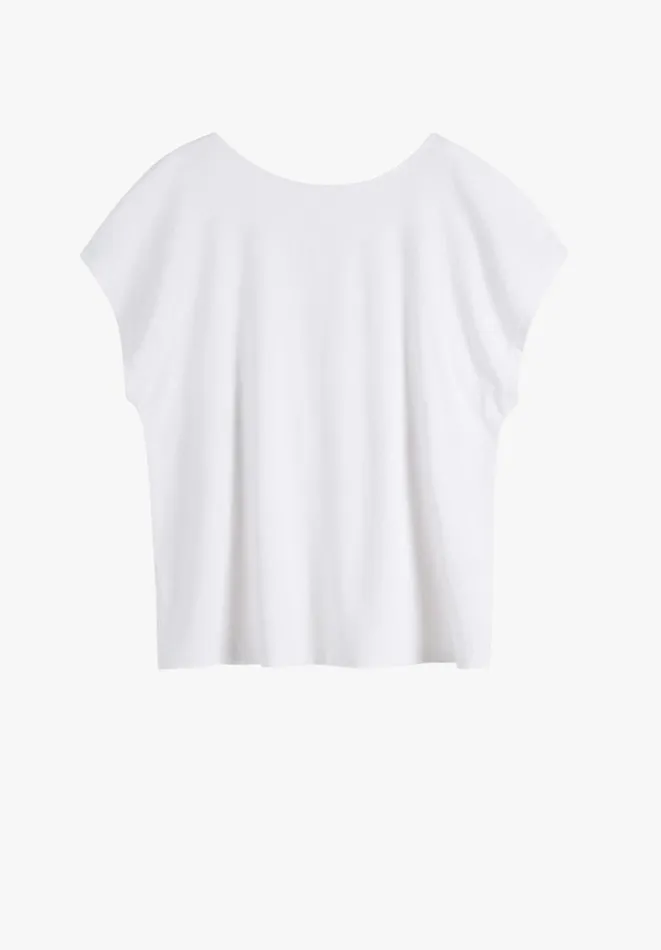 Hush Tops and Tshirts Women Back Scoop Detail Cotton TShirt White