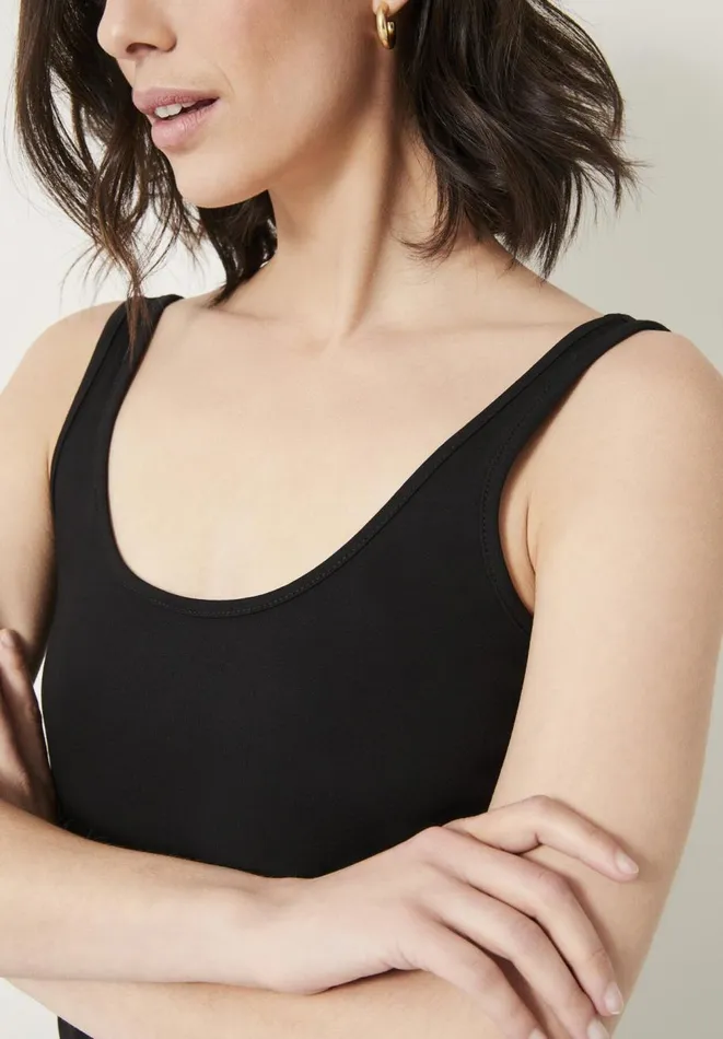 Hush Tops and Tshirts Women Marcy Long Line Tank Black