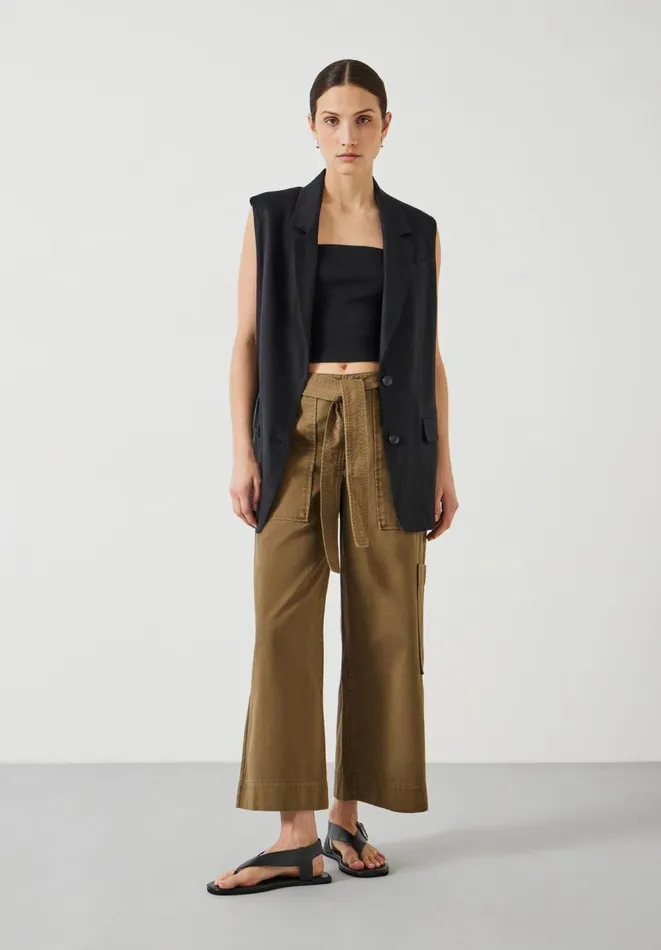 Hush Trousers Women Annie Ankle Grazer Trousers Khaki