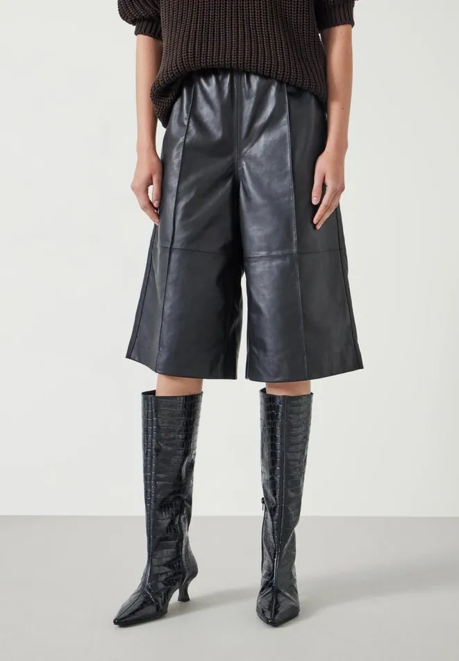Hush Trousers Women Leather Bermuda Short Black
