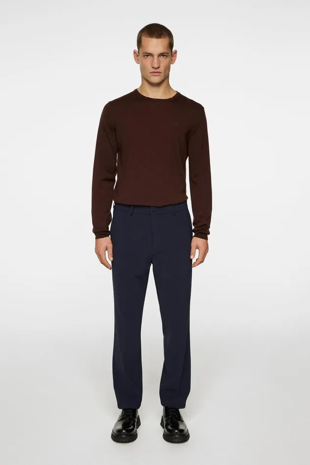 JLindeberg Trousers Men Lois Bonded Jersey Pants