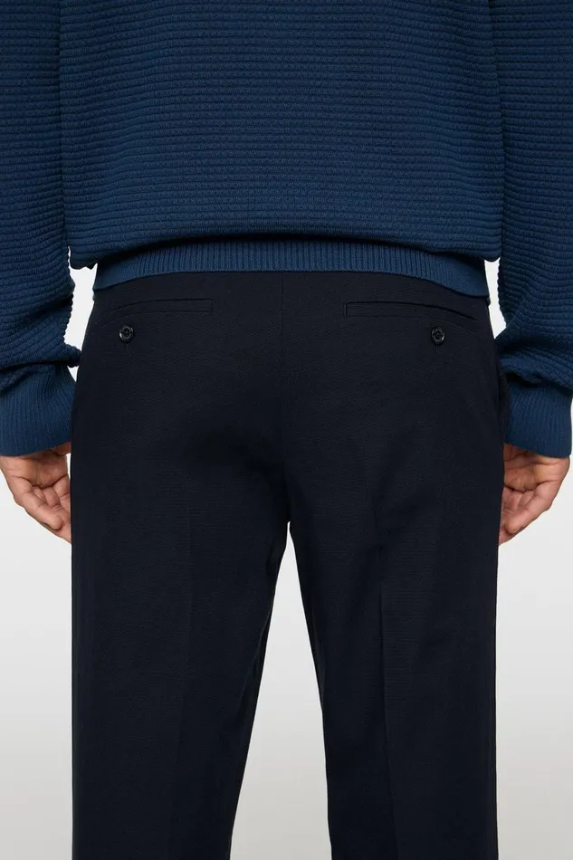 JLindeberg Trousers Men Lois C Micro Texture Pants