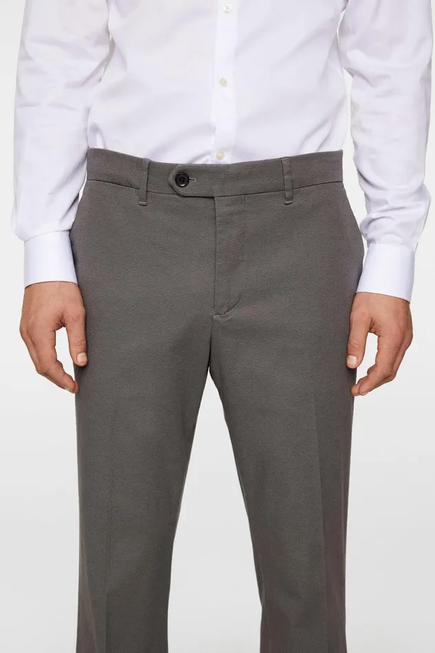 JLindeberg Trousers Men Lois C Micro Texture Pants
