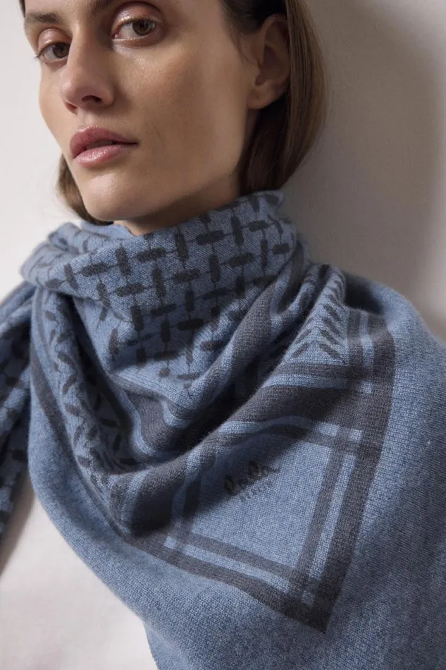 Lala Berlin Scarves and Triangles Triangle Trinity Cashmere Velaantracite 8211 Women