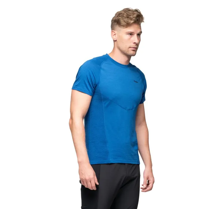 Men Bergans Of Norway TShirts InnerLight Tee Dusty Space Blue