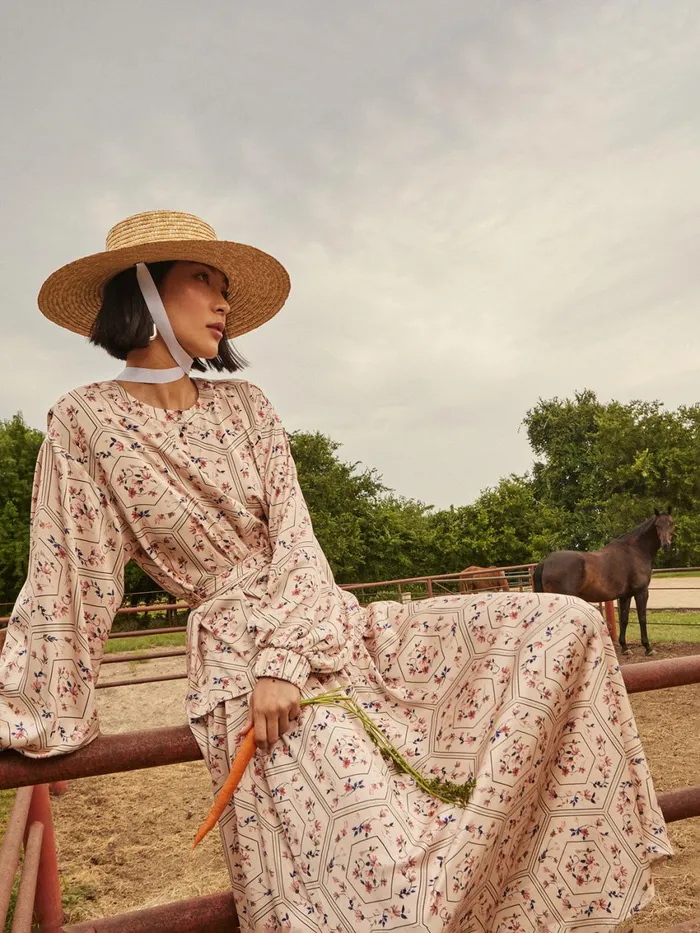Misook Balloon Sleeve Belted Blouse 8211 Floral Print Crepe De Chine Women Blouses and Shirts