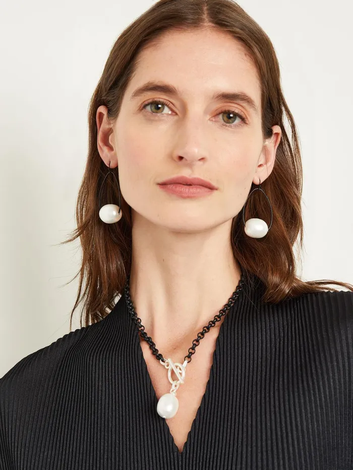 Misook Handmade Black Rolo Link Toggle Necklace With Cotton Pearl Pendant Women Necklaces Misook Handmade Black Rolo Link Toggle Necklace With Cotton Pearl Pendant Women Necklaces
