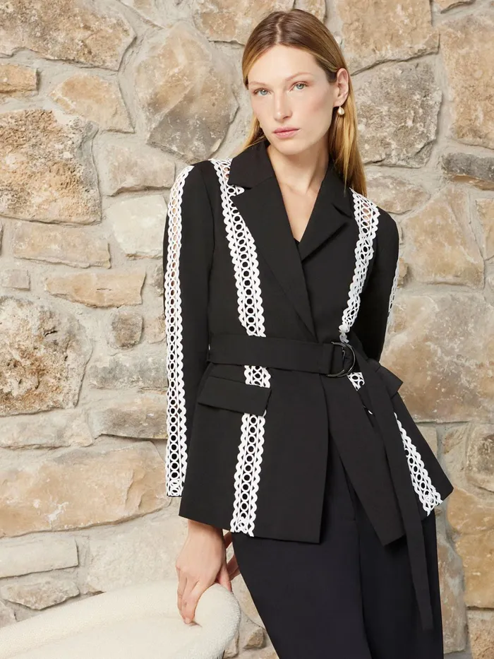 Misook Heritage Fit Jacket 8211 Eyelet Trim Woven Twill Women Jackets and Coats