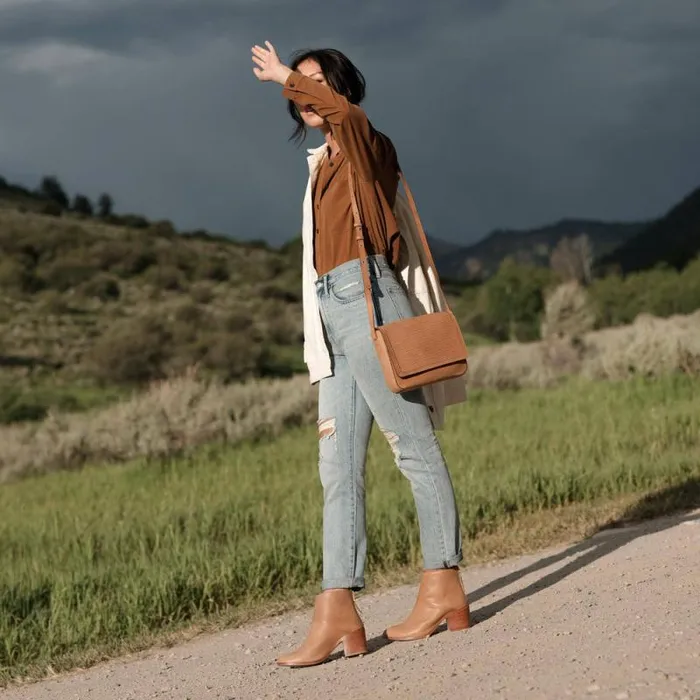 Nisolo Bags and Wallets Women Clara Crossbody Woven Almond Nisolo Bags and Wallets Women Clara Crossbody Woven Almond