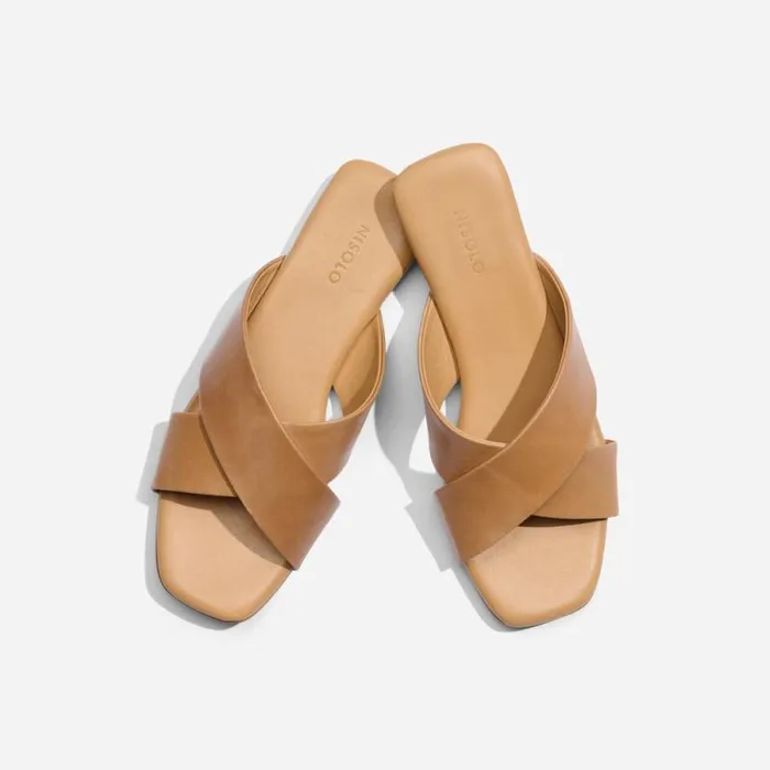 Nisolo Flats and Slip Ons Women Catalina Slide Sandal Almond
