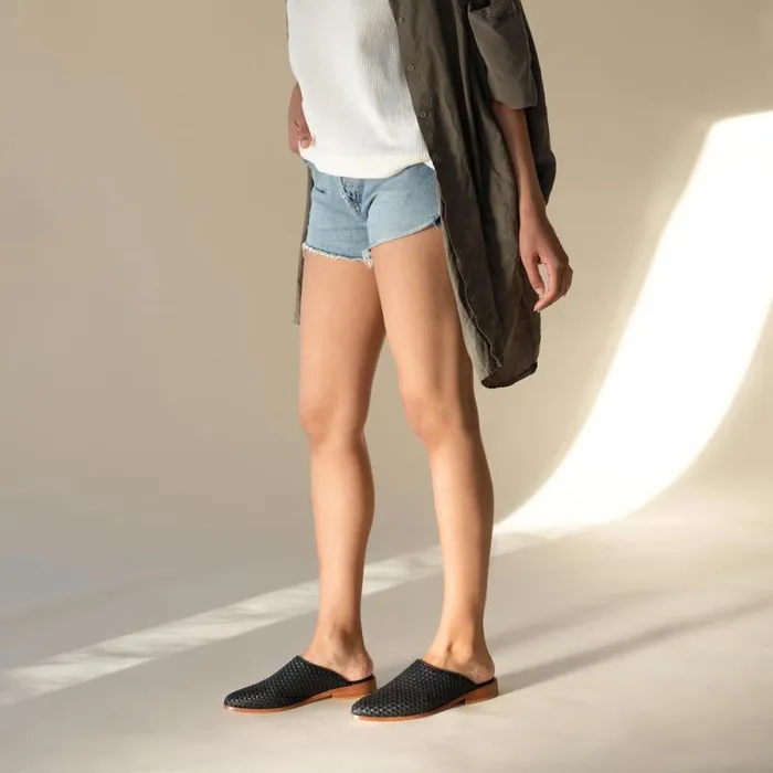 Nisolo Loafers and Mules Women Ama Woven Mule Woven Black Nisolo Loafers and Mules Women Ama Woven Mule Woven Black