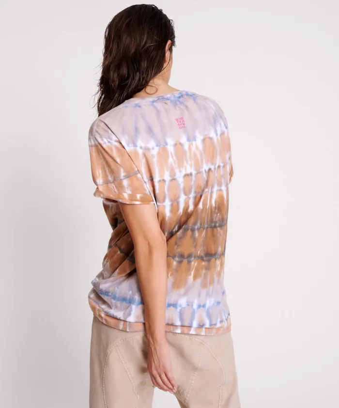 One Teaspoon Basic Tees MIRAGE HAND TIE DYED ORGANIC UNISEX TEE 8211 Women One Teaspoon Basic Tees MIRAGE HAND TIE DYED ORGANIC UNISEX TEE 8211 Women
