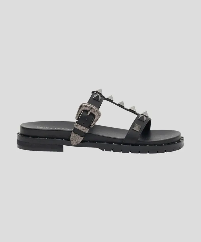One Teaspoon Footwear ELISE STUDDED SLIDE 8211 Women One Teaspoon Footwear ELISE STUDDED SLIDE 8211 Women