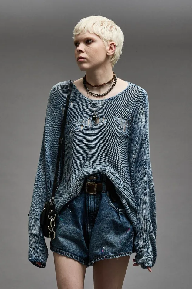 R13 Sale Women DISTRESSED BOYFRIEND CREWNECK 8211 LIGHT INDIGO