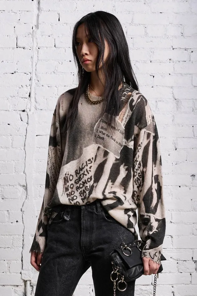 R13 Sale Women PRINTED BOYFRIEND SWEATER 8211 NEWSPAPER