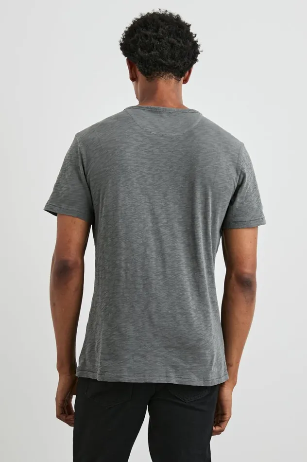 Rails TShirts and Thermals Men SKIPPER TSHIRT Washed Black