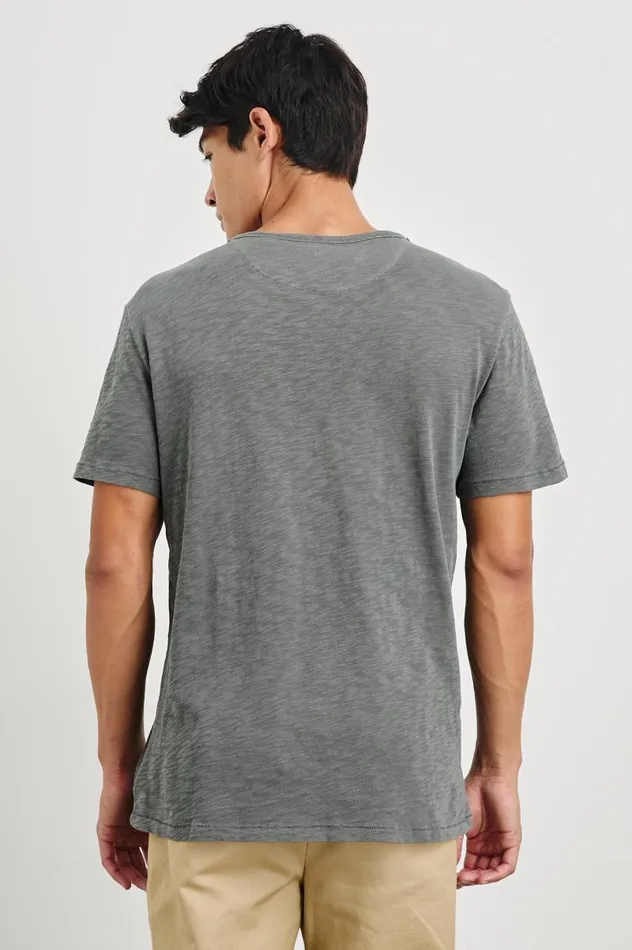 Rails TShirts and Thermals Men SKIPPER TSHIRT Washed Black
