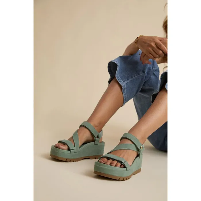 Reef Sandals Women Vista Higher Luna Frosty Suede