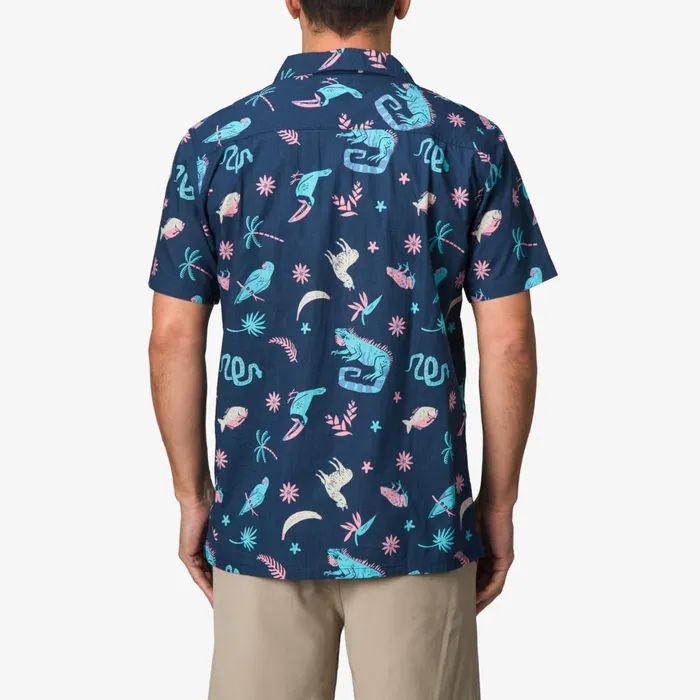 Reef TShirts and Shirts Men Roy Short Sleeve Shirt Insigna Blue Reef TShirts and Shirts Men Roy Short Sleeve Shirt Insigna Blue