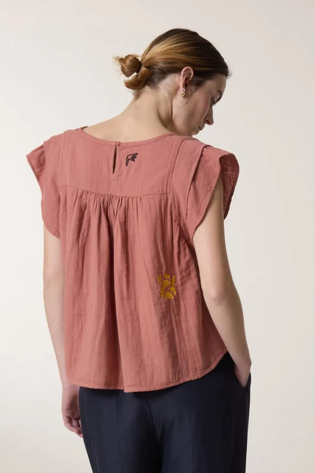 Shirts and Blouses Women Leon and Harper Com Brod Top Blush