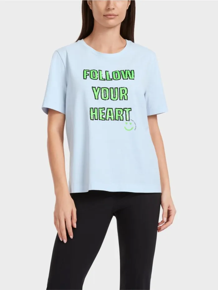 Shirts and Tops Damen Marc Cain TShirt Mit Motiv Aus Pailletten Soft Powder Blue