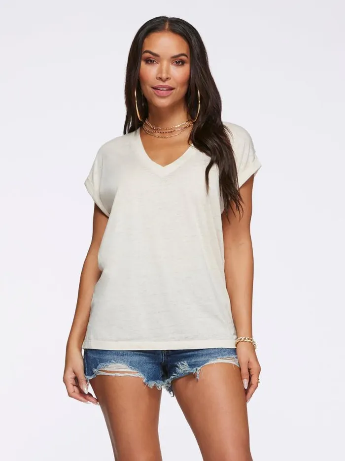Tees Clothing Jessica Simpson Amory Tee In Parchment